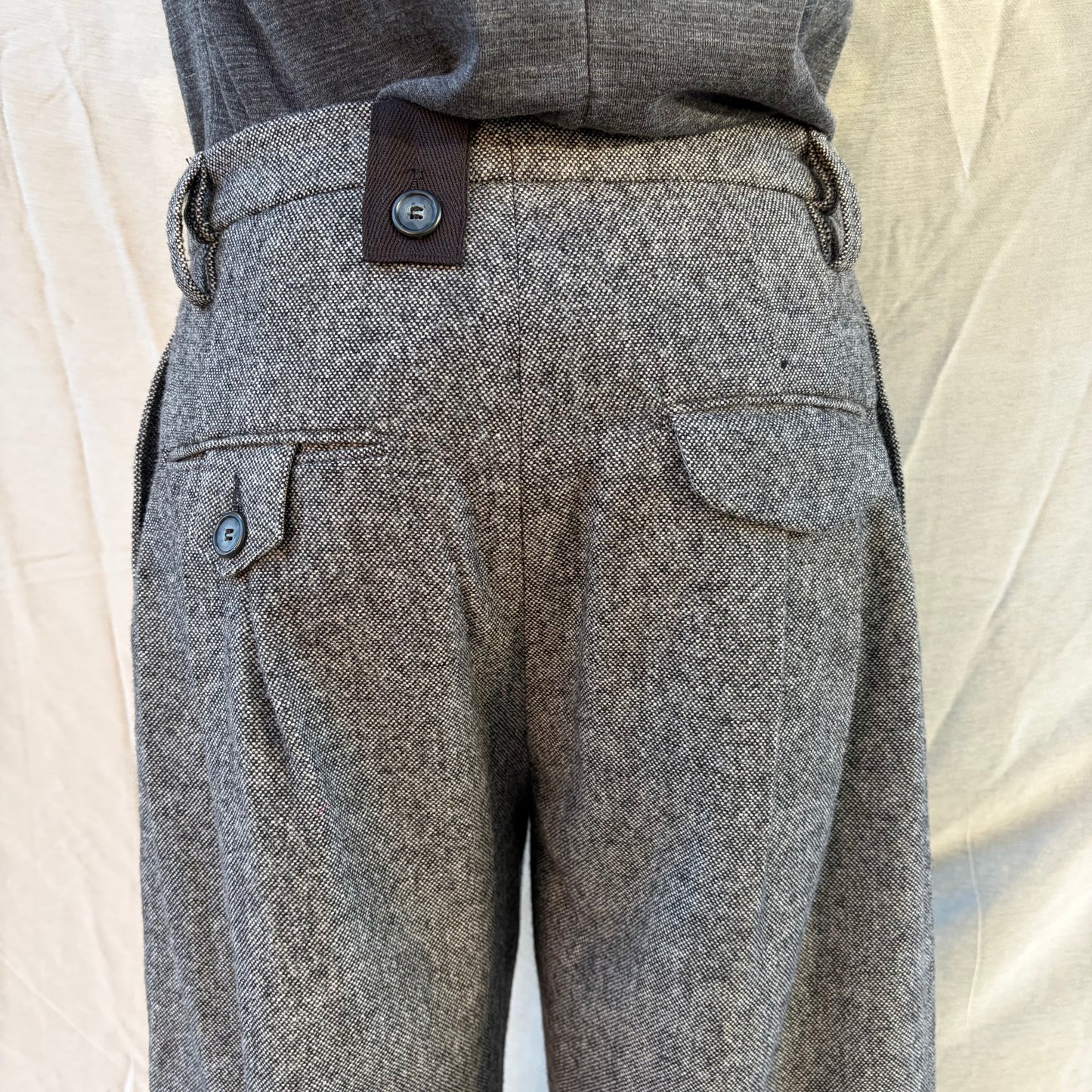 FW25 || TAILORED CROPPED PANTHEON PANTS|| 100% WOOL - SPECKLED GREY