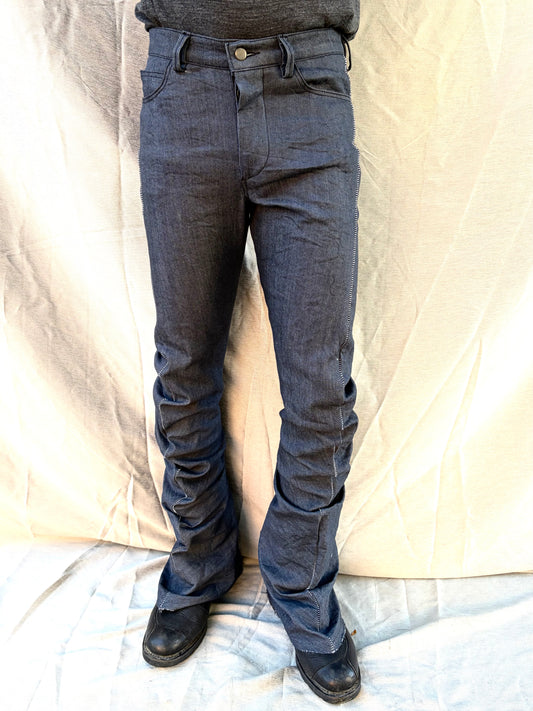 FW25 ||  BOOT CUT OVERLOCKED  DNA JEANS ||GREY