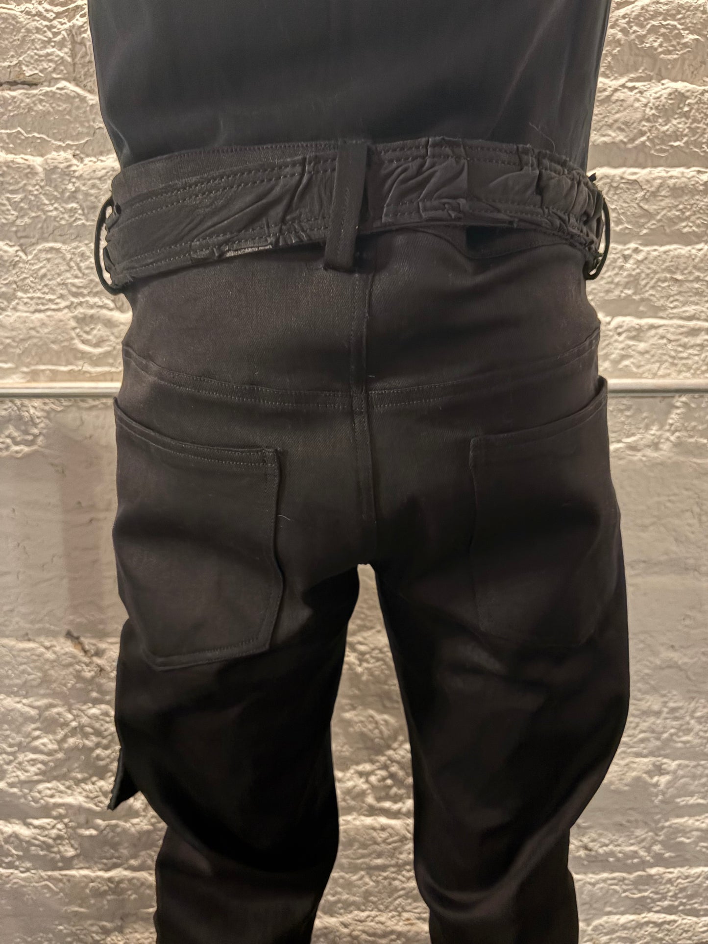 FW25 || KGN 13 1.5" BELT || BLACK - RUCHED SILK CALF