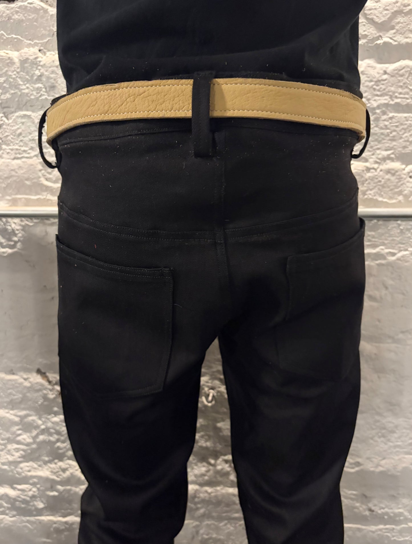 FW25 || KGN 13 1" BELT || ECRU - BISON