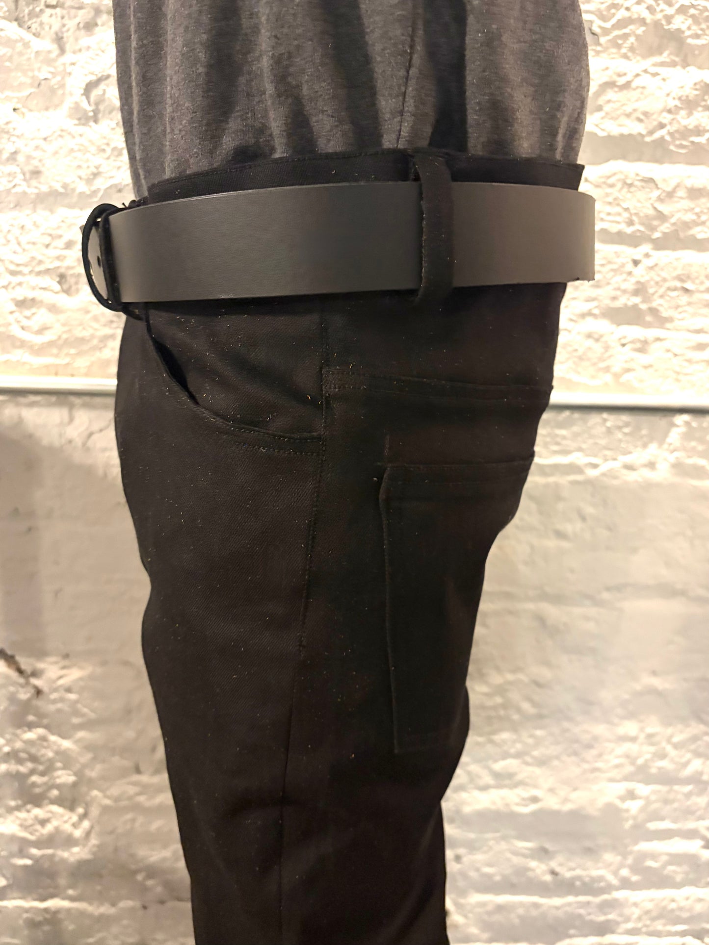 FW25 || CLIFTON 1.5 " BELT || BLACK - BUFFALO