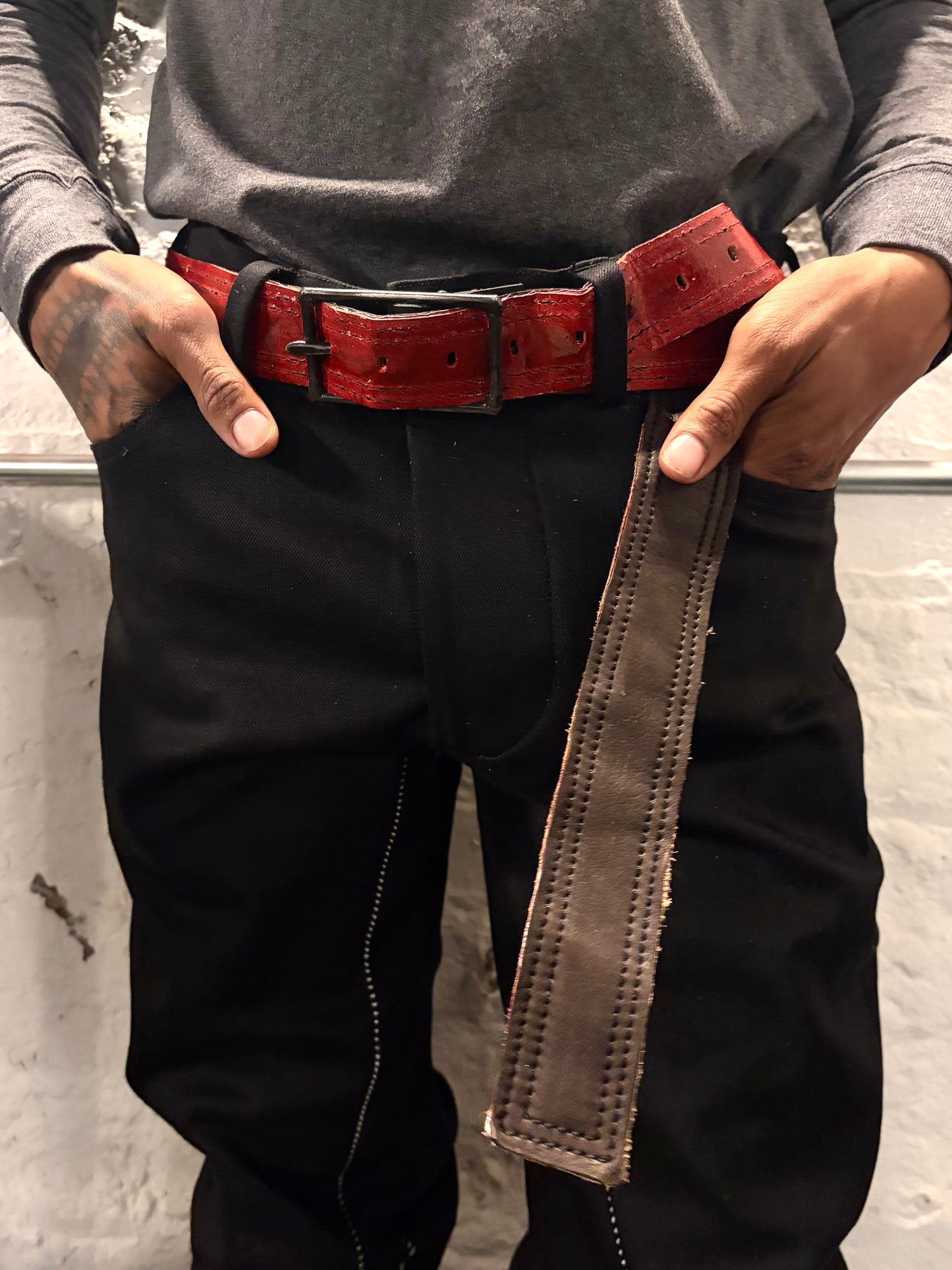 FW25 ||KNG  13 ALUMINUM SANDWICHED - OD BLACK + RED