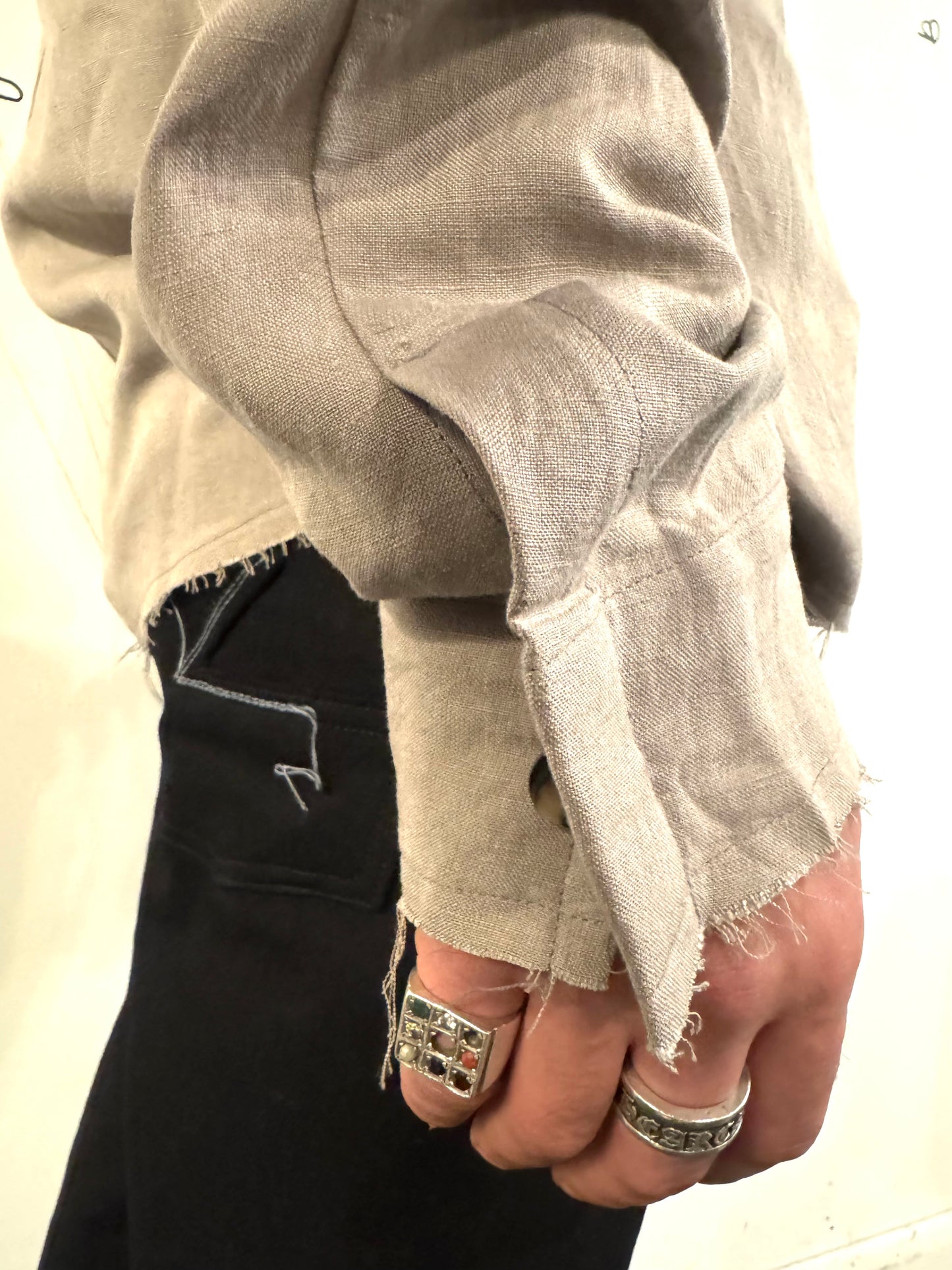 SS26 || PROTOLOGICAL ARCHETYPE SHIRT || ECRU || LINEN