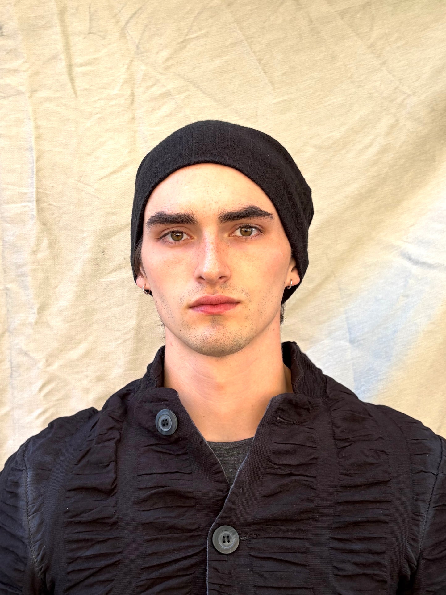 FW25 || LONG DOME BEANIE || BLACK TEXTURED