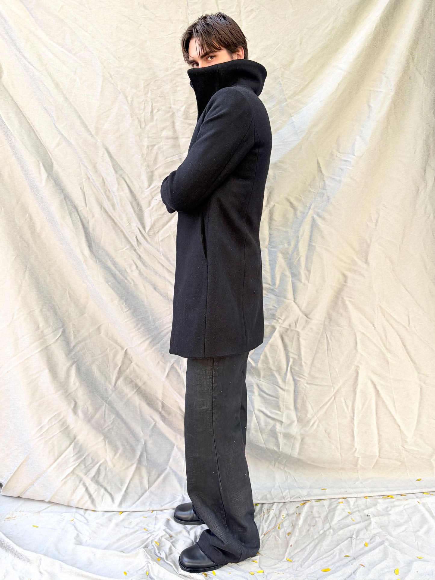 FW25 || RAZOR || 100% WOOL || BLACK