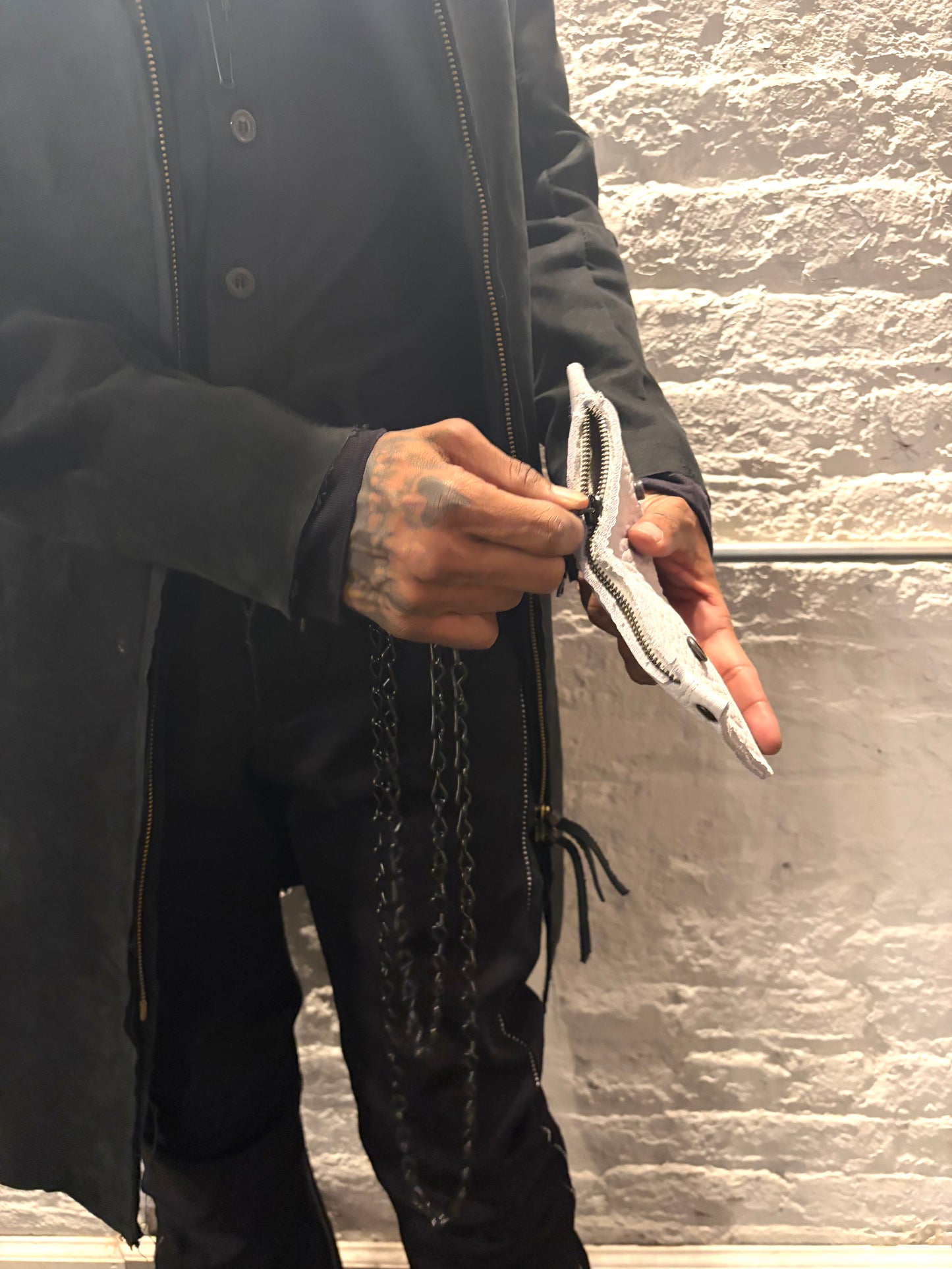 FW25 || ZB BLACK JACK + HOOK WALLET - WHITE || BISON