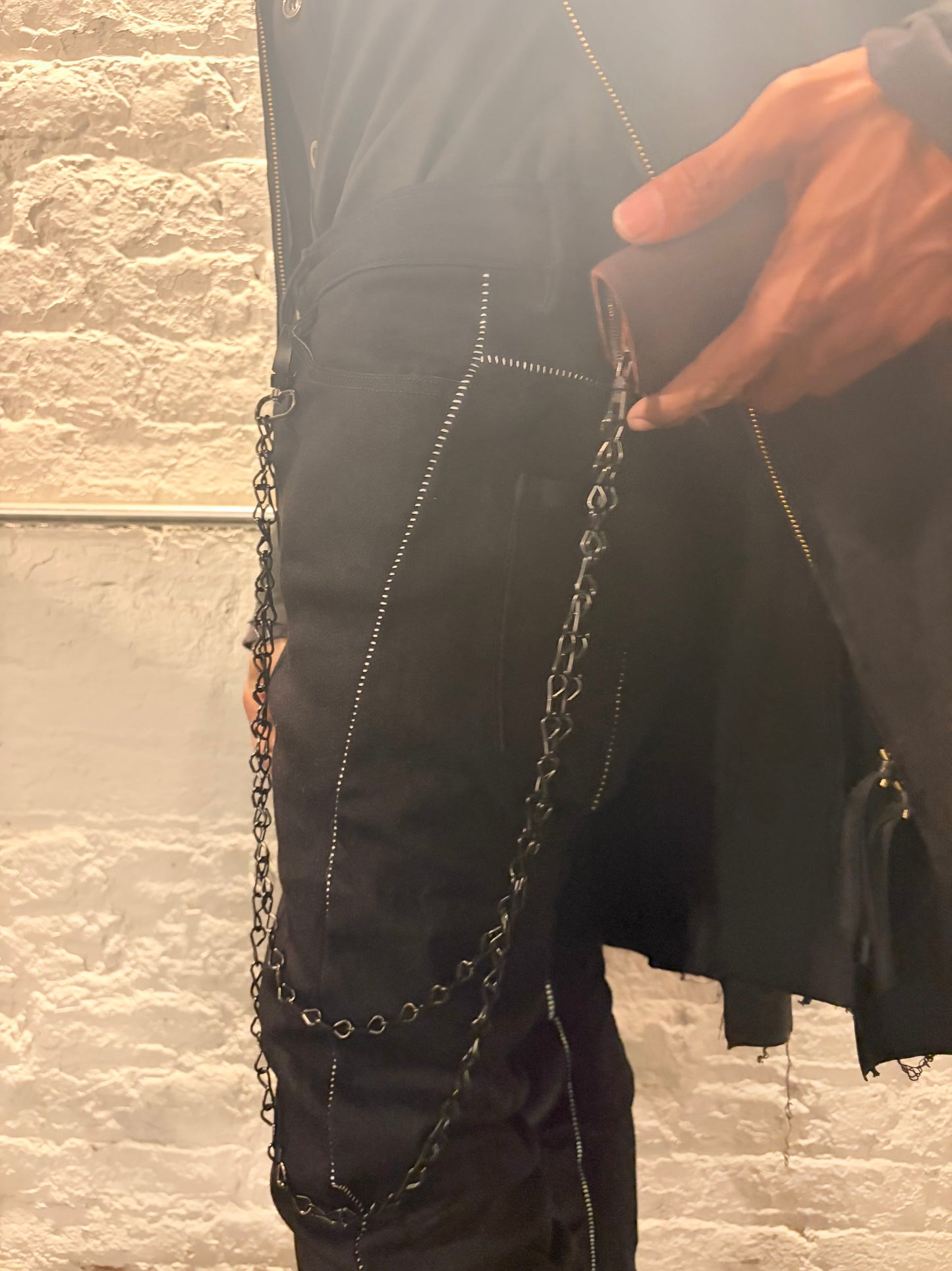 FW25 || ZB BLACK JACK + HOOK WALLET - BLACK || COWHIDE