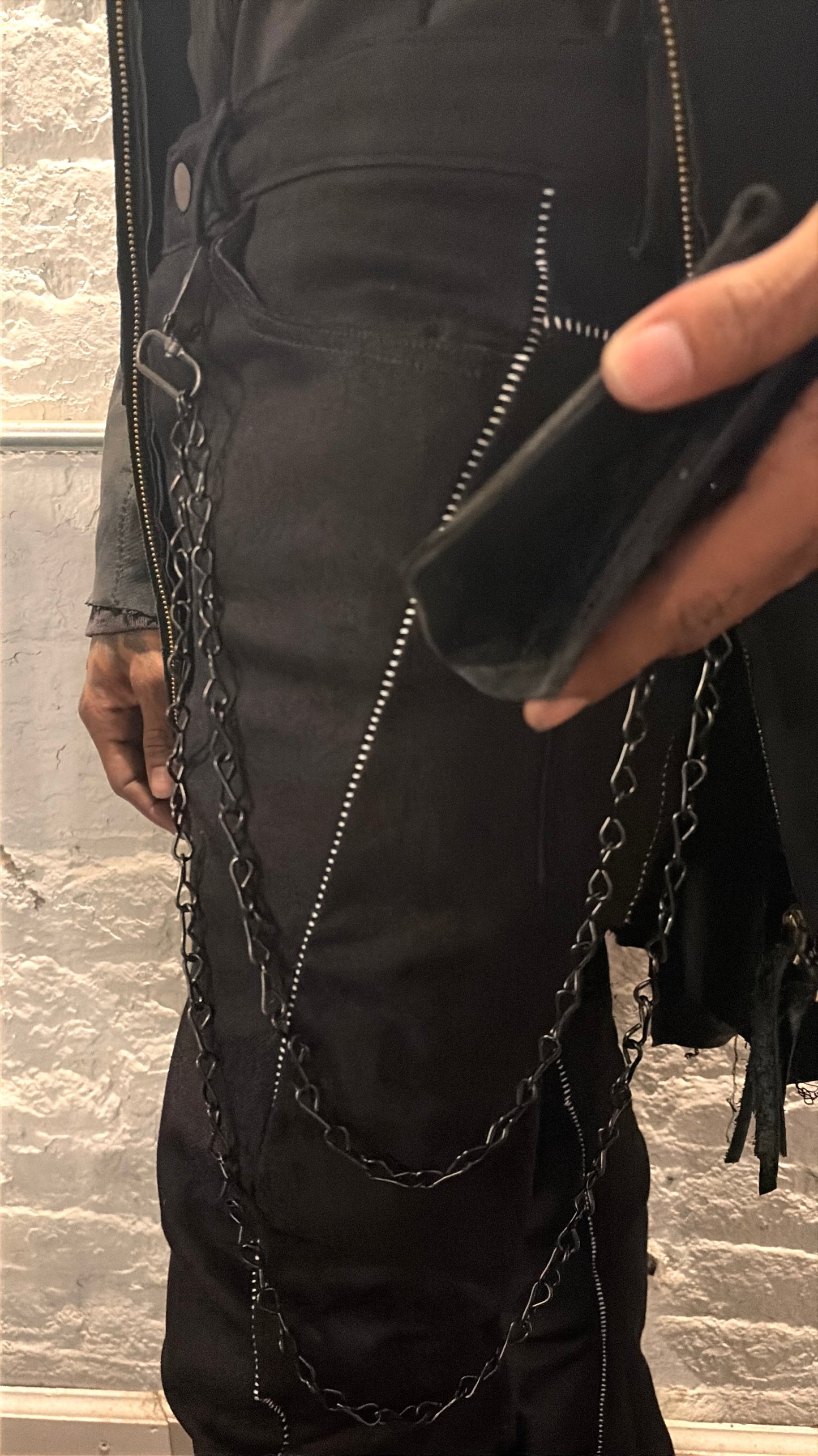 FW25 || ZB BLACK JACK + HOOK WALLET - BLACK || COWHIDE