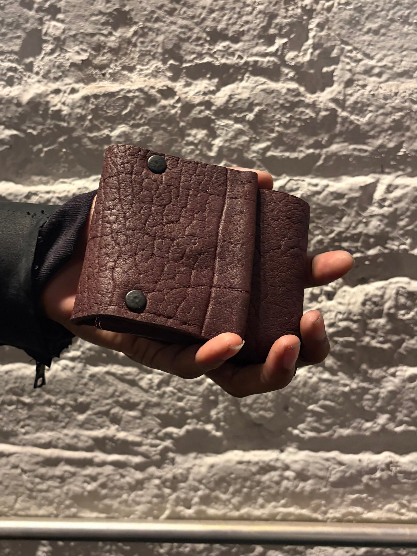 FW25 || WALLET /A\  - OXBLOOD || BISON