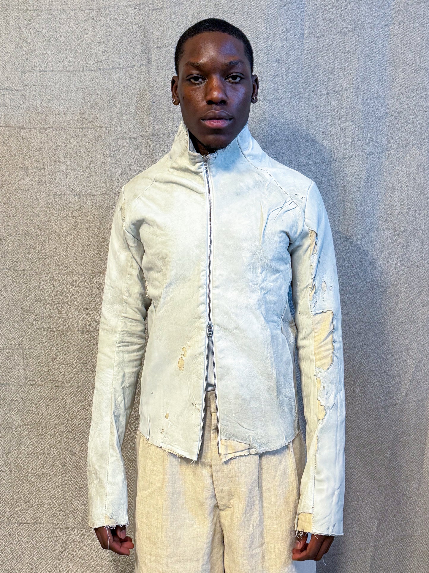 SS24 || OVERLOCKED ARC JACKET || MOONSTAR WHITE