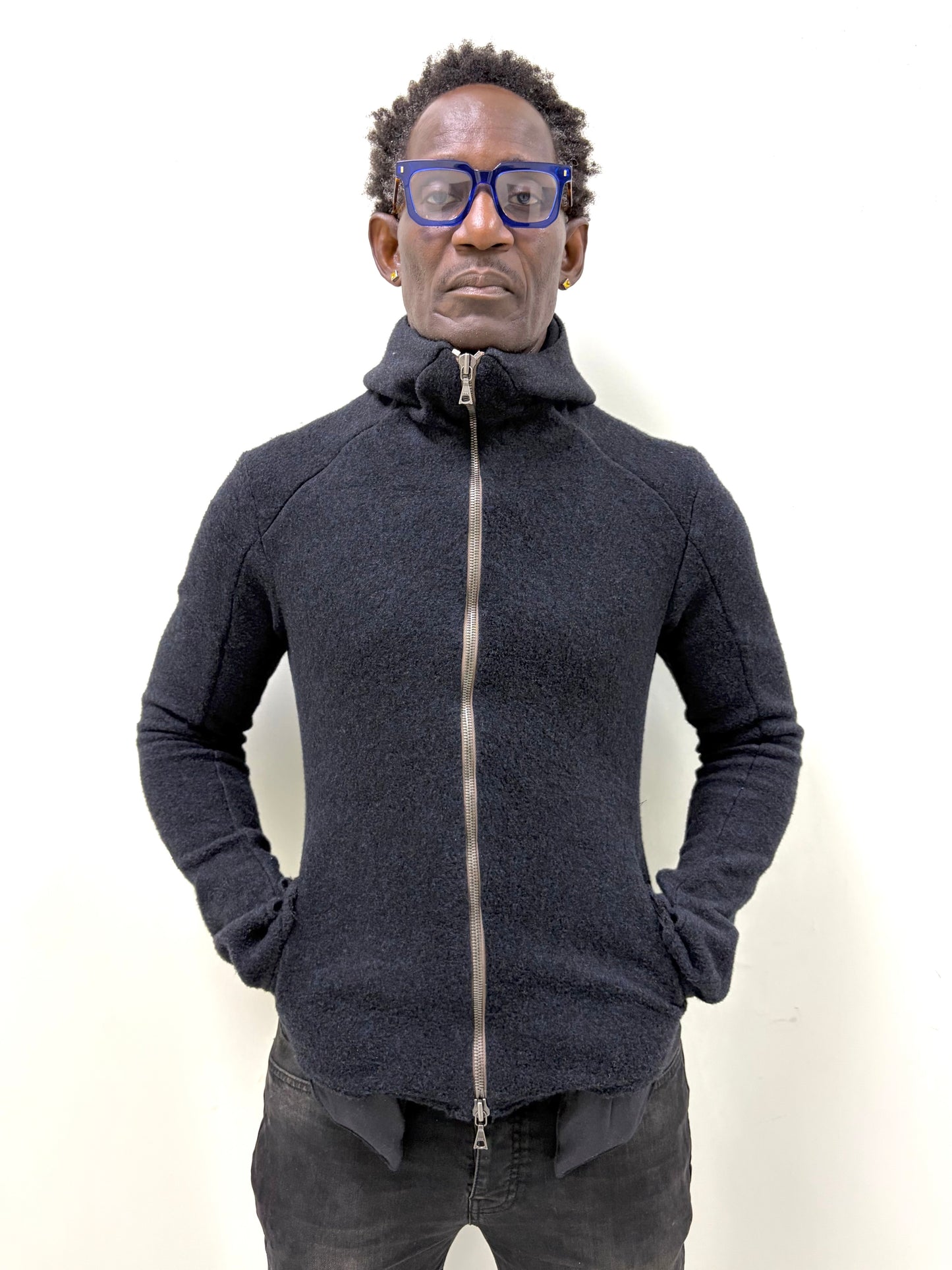 FW25 || HENRIKKSON HOODED TOP || BLACK || COTTON