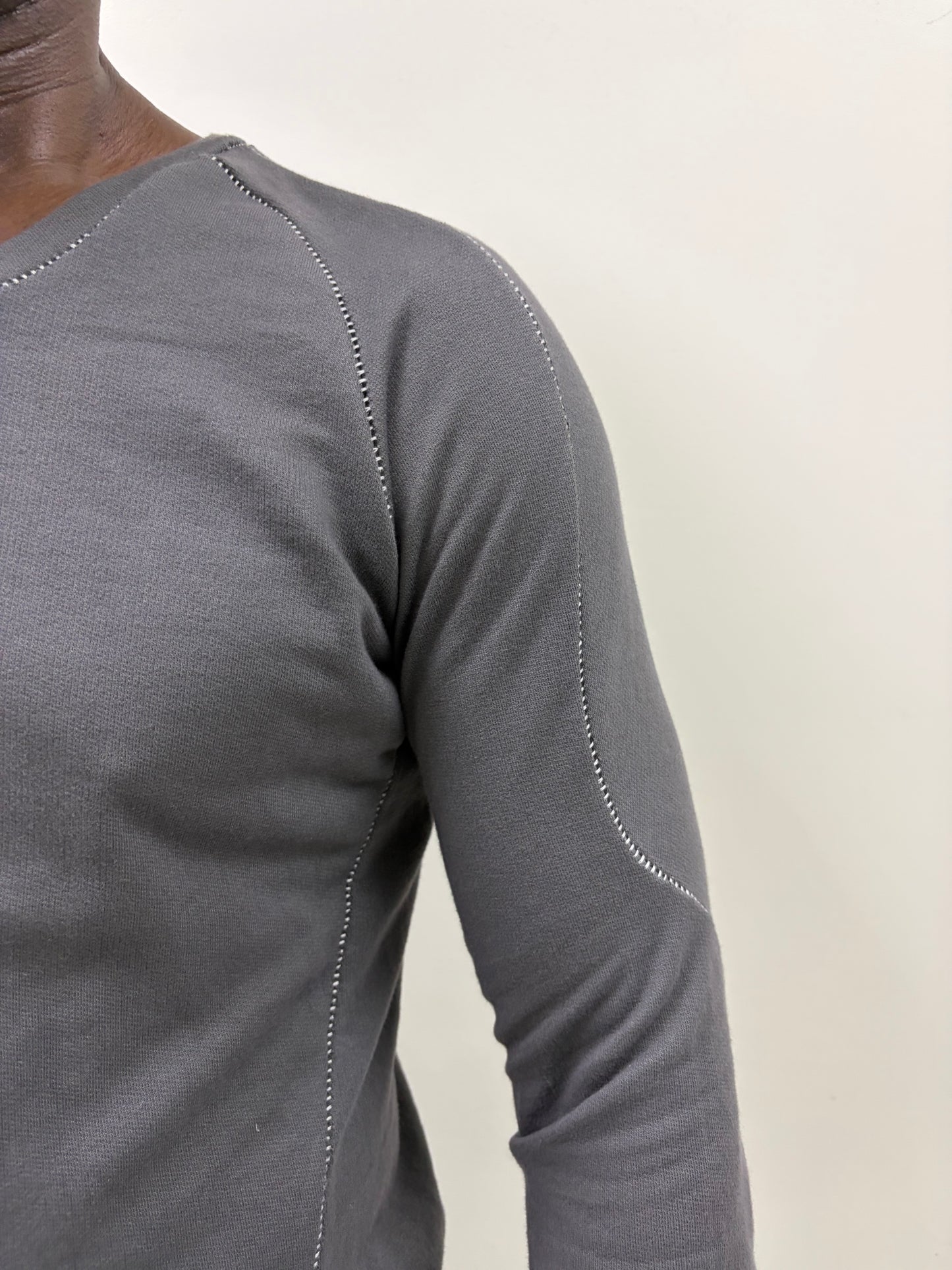 ZBT JAMAICA || OVERLOCKED RAGLAN LONG SLEEVE || GREY