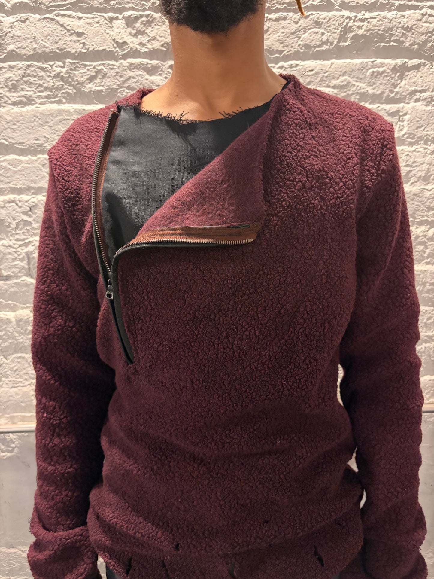 FW25|| ASYMMETRIC ZIPPER POCKET "HOLY" PULLOVER ||WOOL ||  MAROON