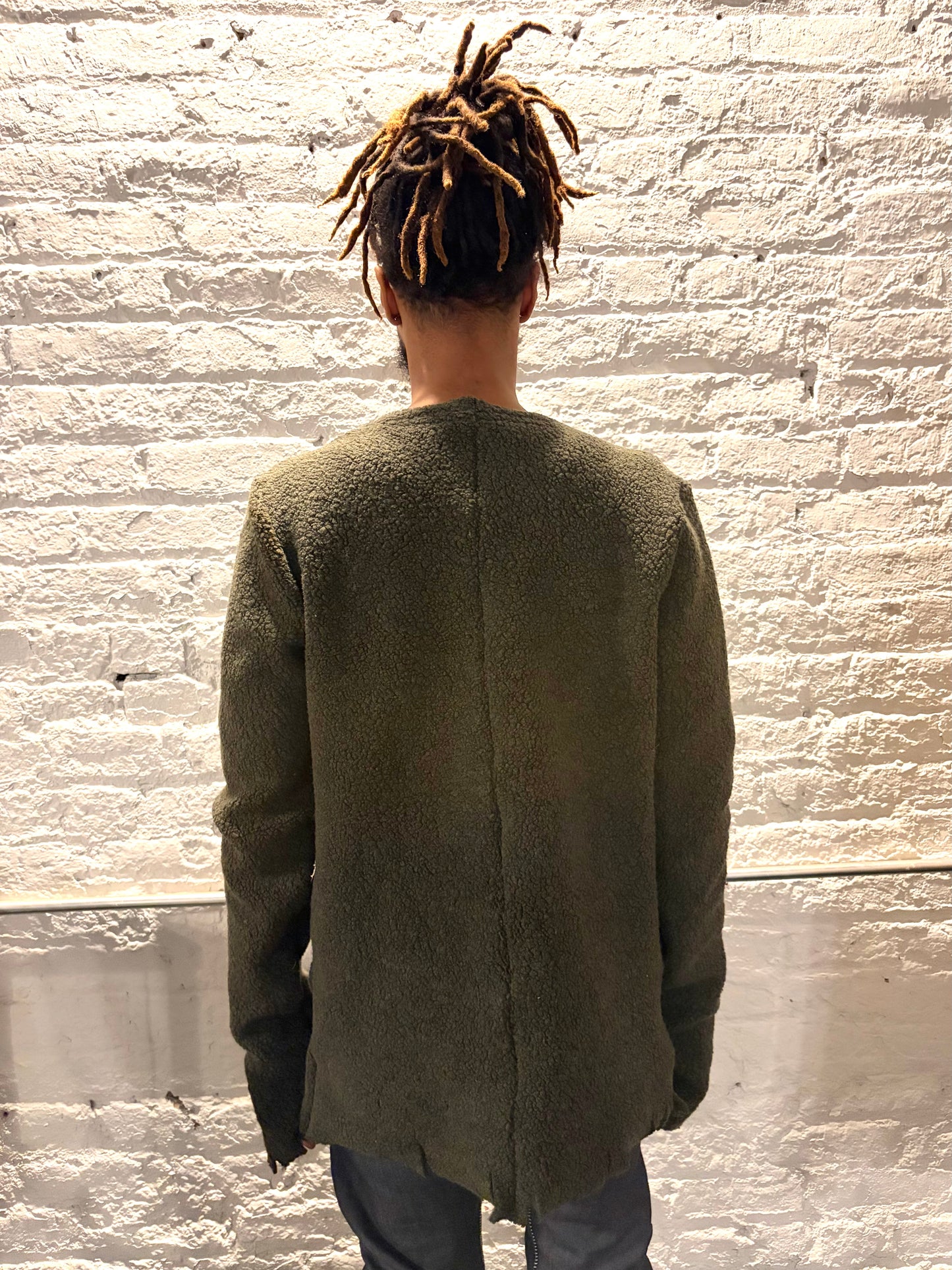FW25|| ASYMMETRIC ZIPPER POCKET "HOLY" PULLOVER ||WOOL ||  COMBAT GREEN