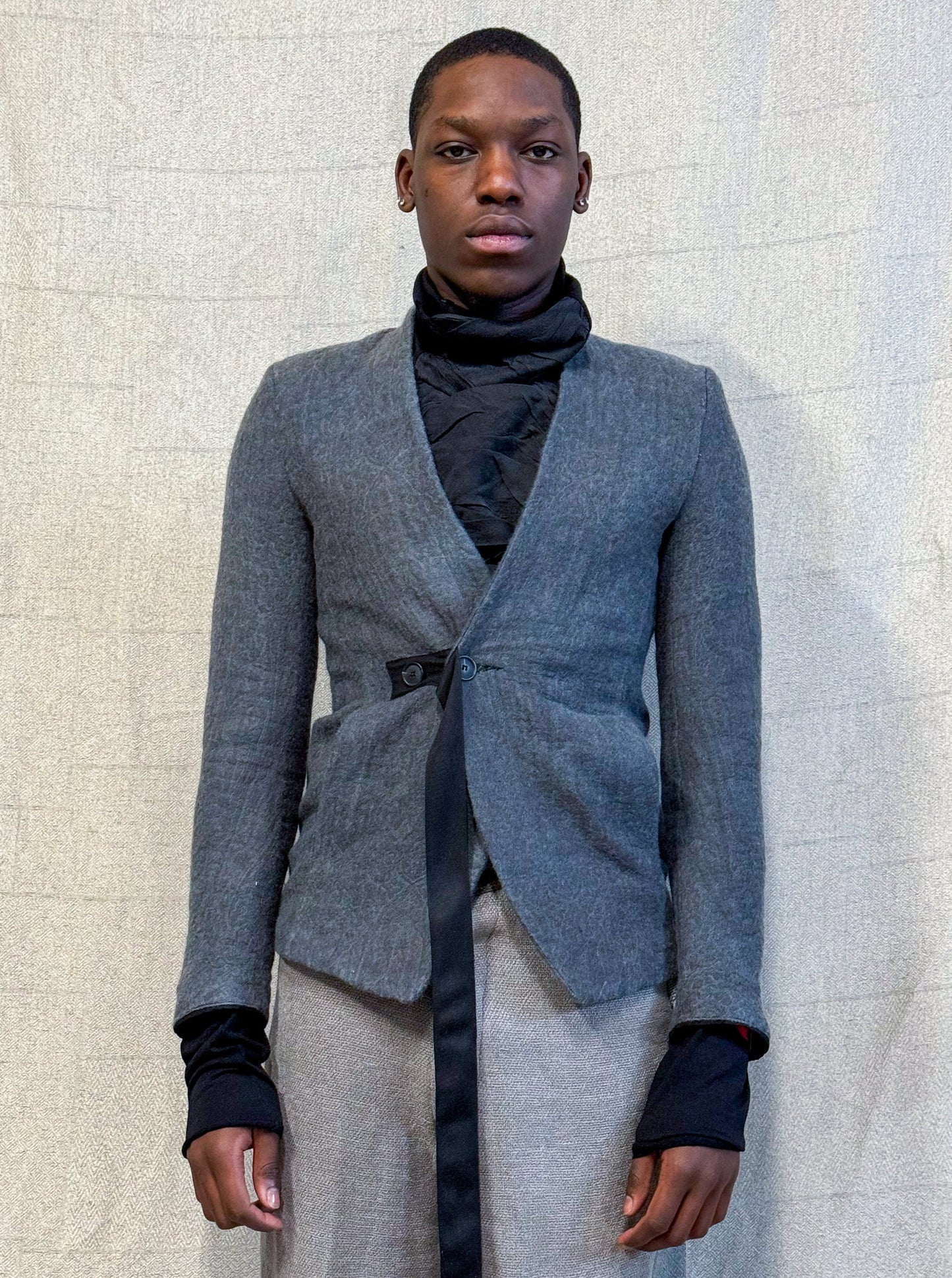 SS24 || SHAWL COLLAR ADJUSTABLE WAIST BLAZER || GREY WOOL BROCADE