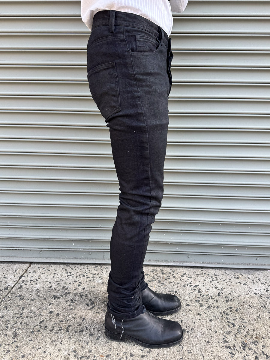 SS24 || KNG13 SLIM JEANS || CHARCOAL COATED BLACK