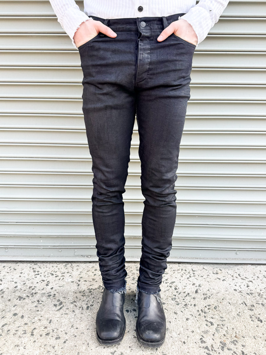 SS24 || KNG13 SLIM JEANS || CHARCOAL COATED BLACK