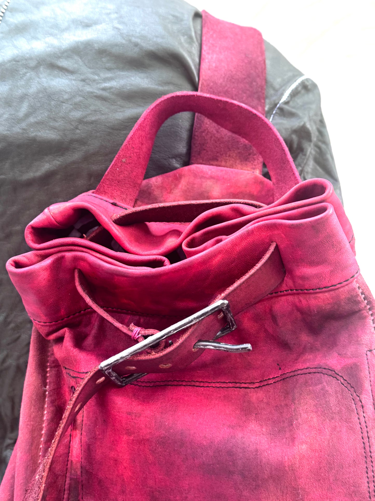 SS25 || ONE SHOULDER SLING BAG || RED KANGAROO/ HORSE/ COWHIDE