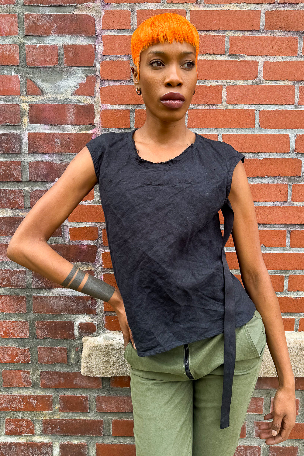 SS24 || LIGHTWEIGHT PICNIC TOP || BLACK LINEN