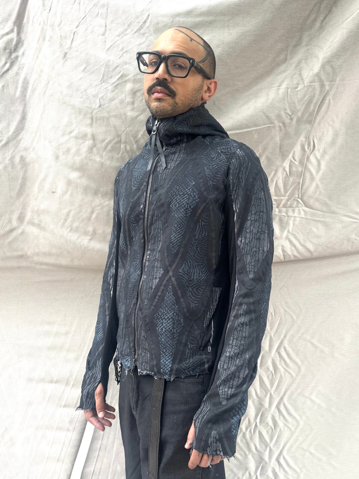 FW26  ||  HENRIKSSON | Z POCKED EMBROIDERED || COATED VOLCANIC SULPHUR