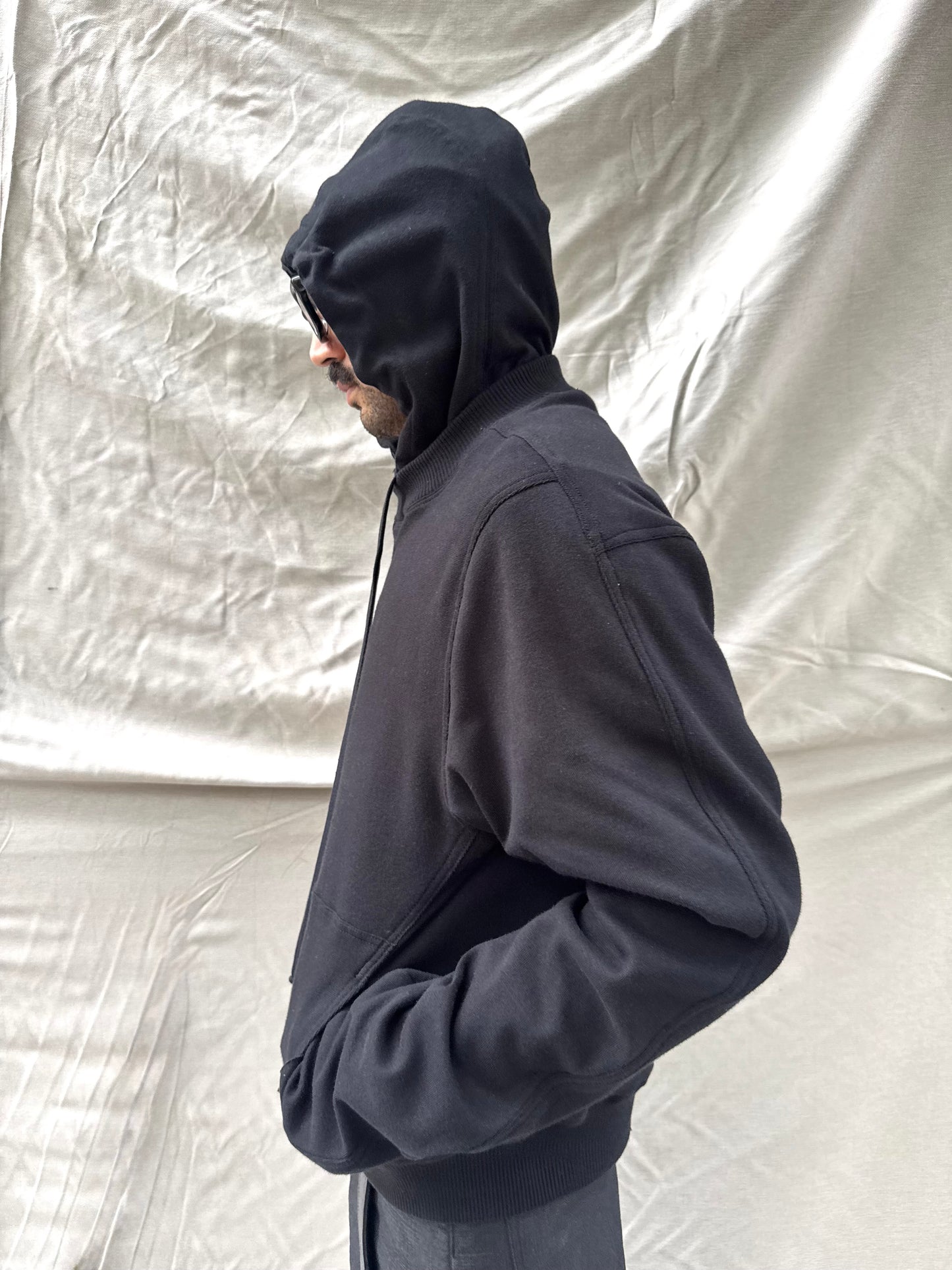 FW26 || 5 FAULTED SHOULDER - DOUBLE STITCHED HOODIE || BLACK COTTON