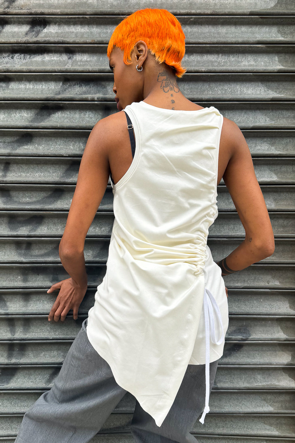 SS24 || CONVERTIBLE RUCHED BACK TANK || WHITE