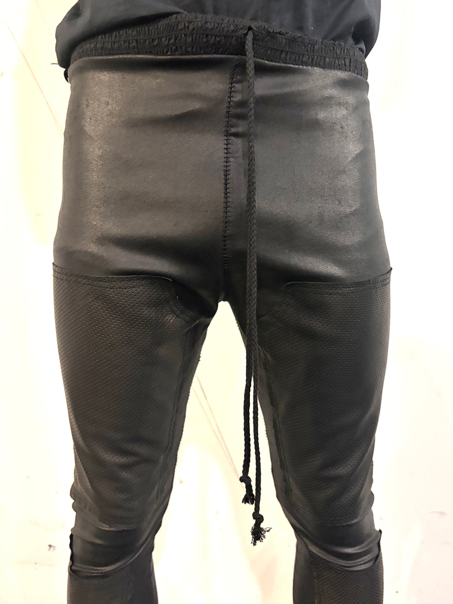 SS26 ||  LAYERING  LEGGINGS || BLACK STRETCH + PERFORATED LEATHER