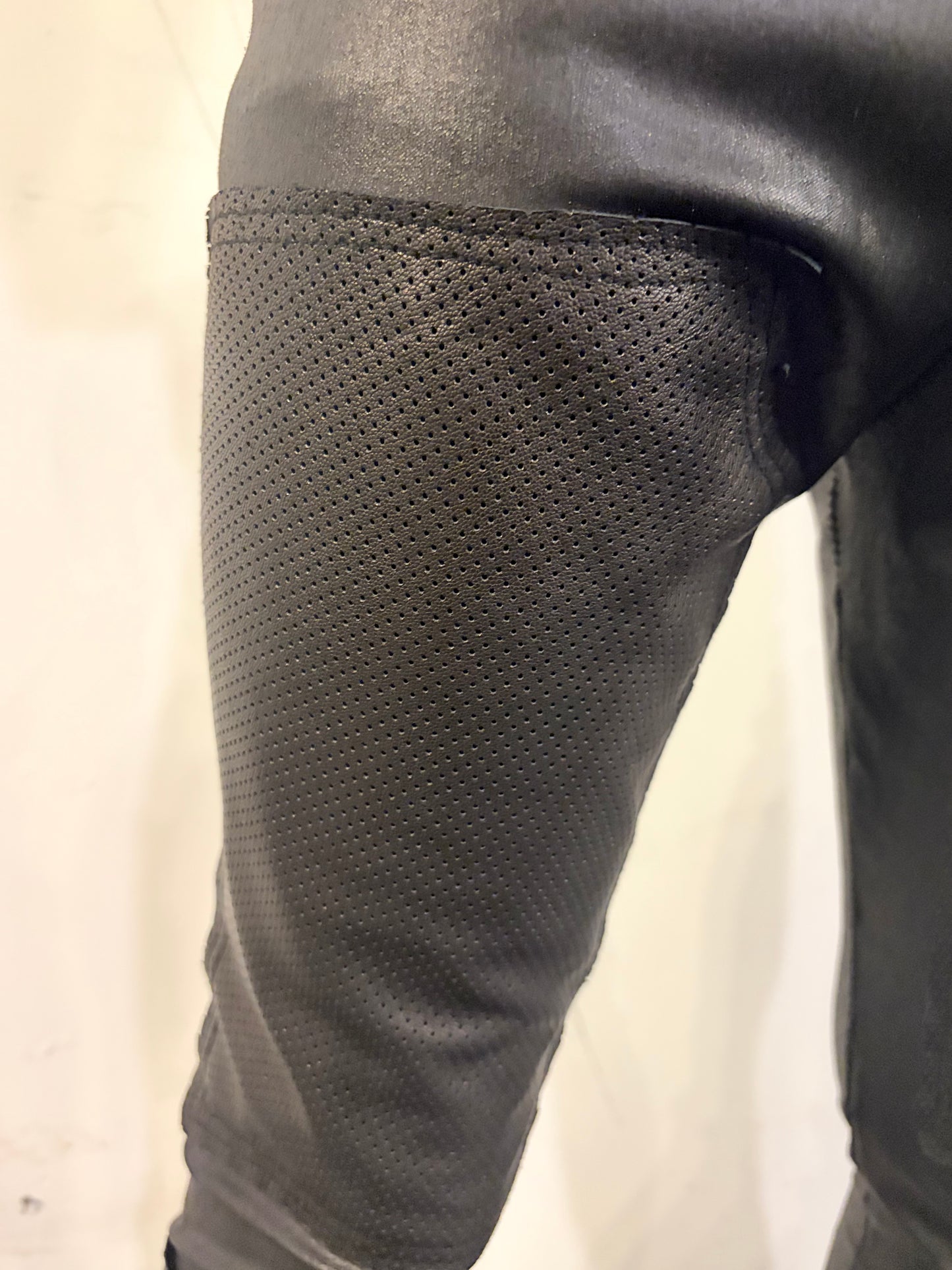 SS26 ||  LAYERING  LEGGINGS || BLACK STRETCH + PERFORATED LEATHER