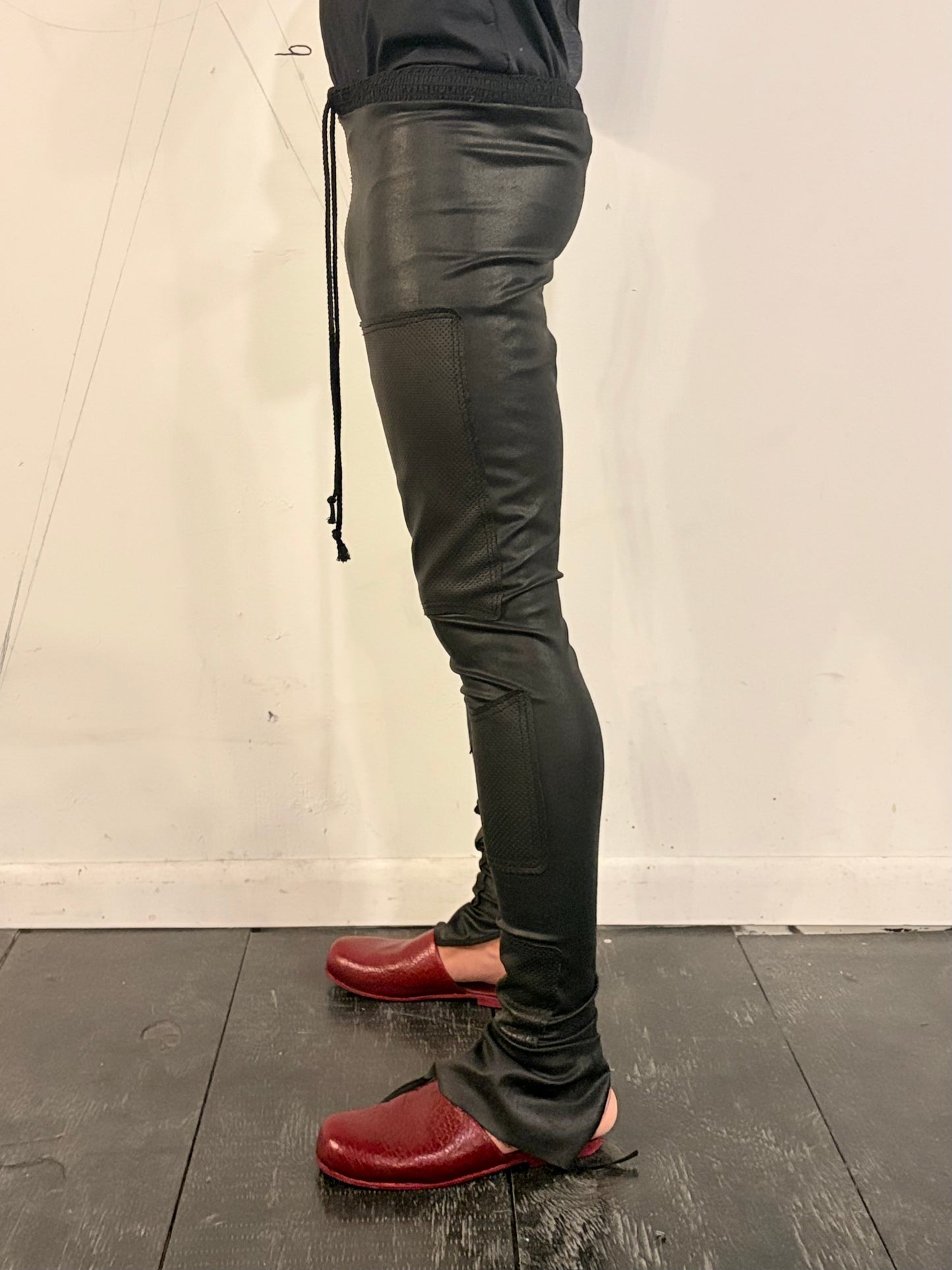 SS26 ||  LAYERING  LEGGINGS || BLACK STRETCH + PERFORATED LEATHER