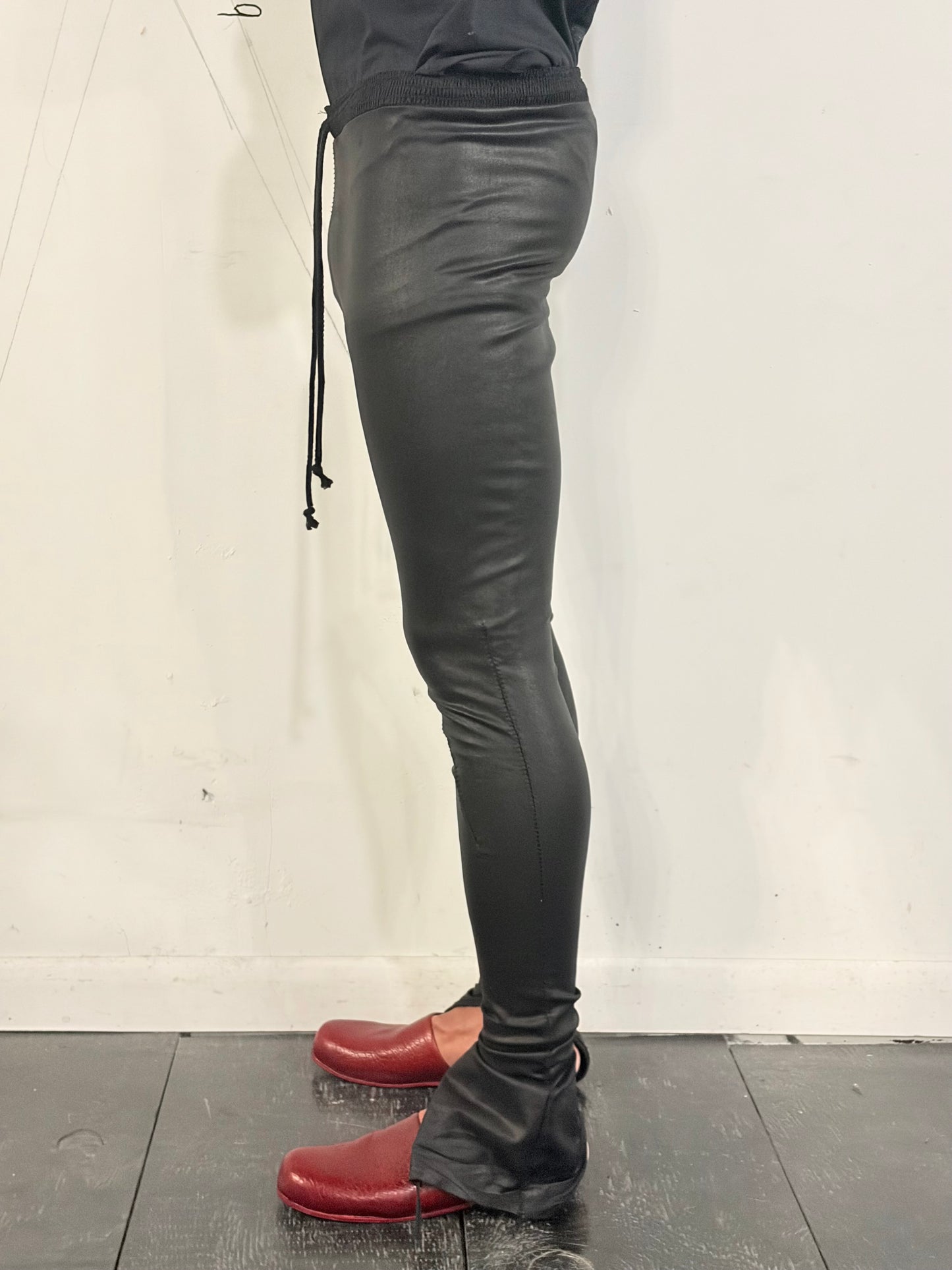 SS26 ||  LAYERING  LEGGINGS || BLACK STRETCH