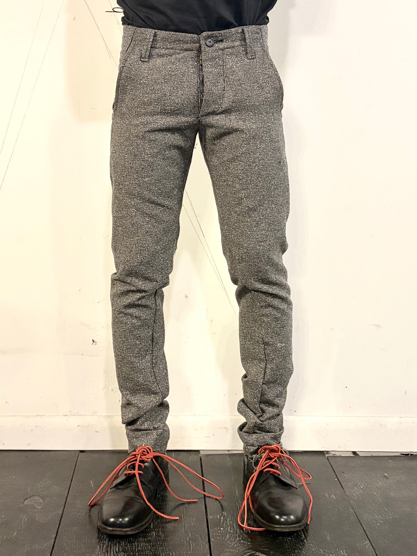 SS26 || MINIMALIST SLIM PANTS || RAW SILK - GREY