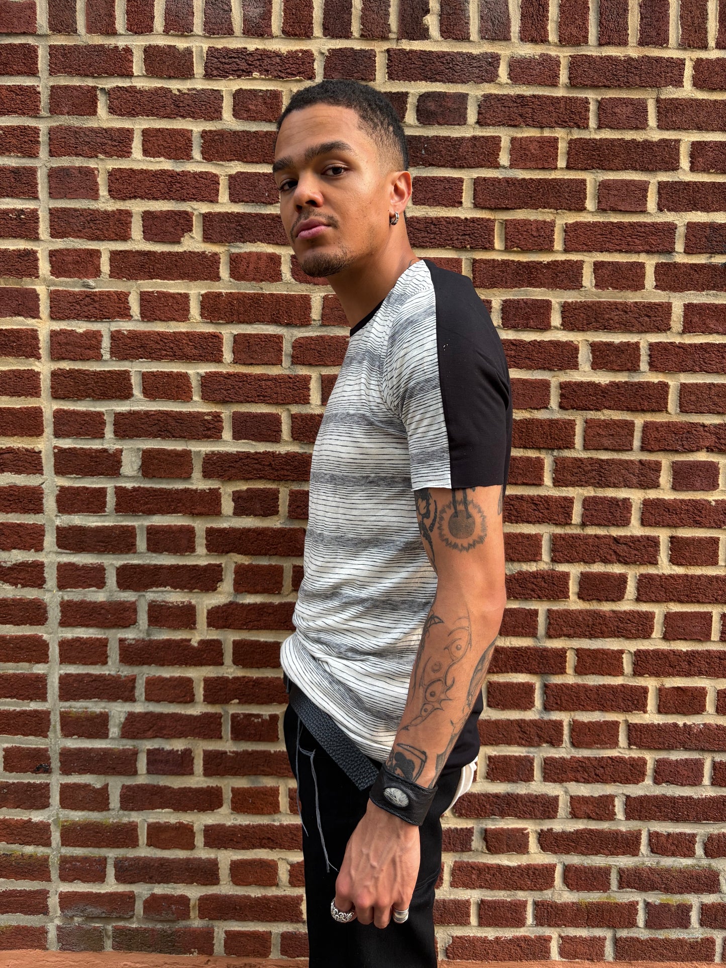 ZBT JAMAICA || .5 PRIMORDIAL SHORT SLEEVE || WHITE  STRIPE ON BLACK