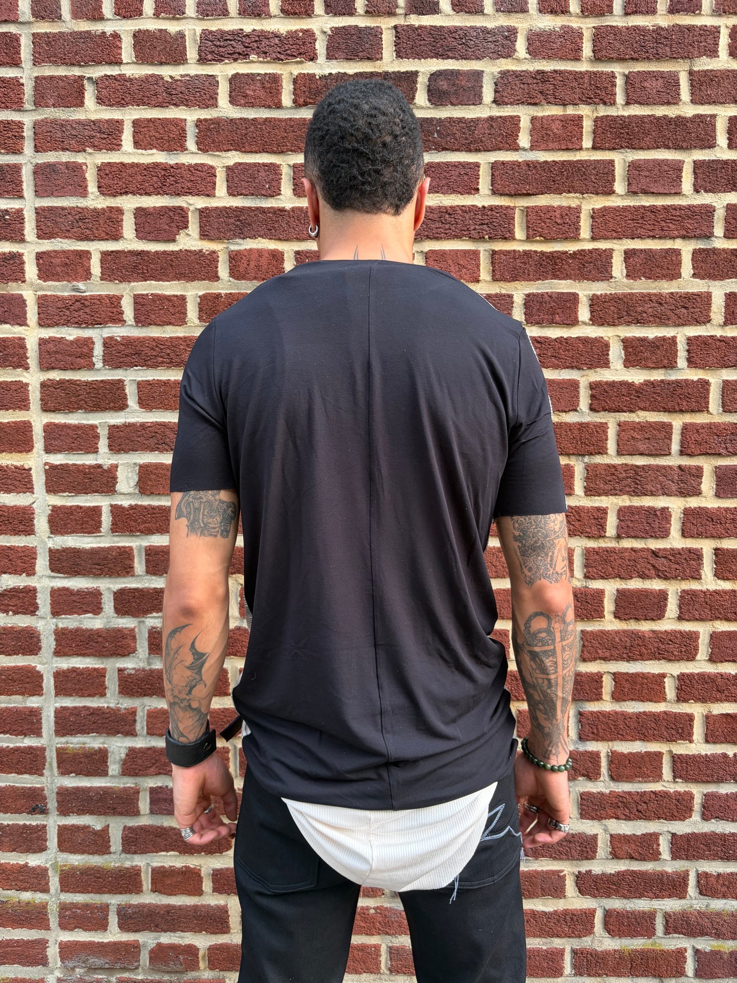 ZBT JAMAICA || .5 PRIMORDIAL SHORT SLEEVE || WHITE  STRIPE ON BLACK