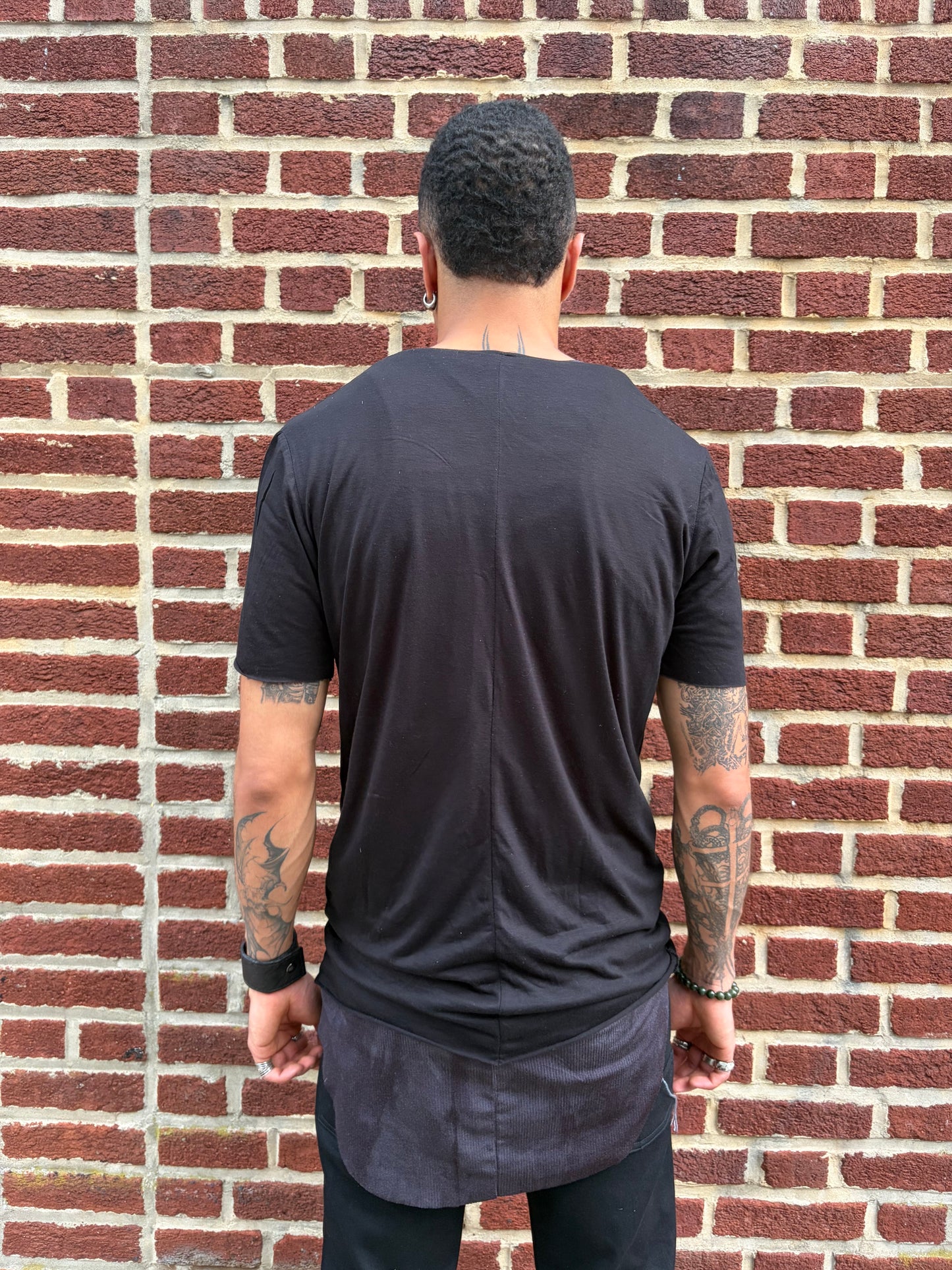 ZBT JAMAICA || PRIMORDIAL SHORT SLEEVE || BLACK + FAINT STRIPE WHITE