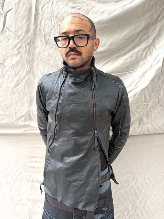 FW26 || TYP III HOCHGESCHNITTENE JACKE || PFERDELEDER + BAUMWOLLE