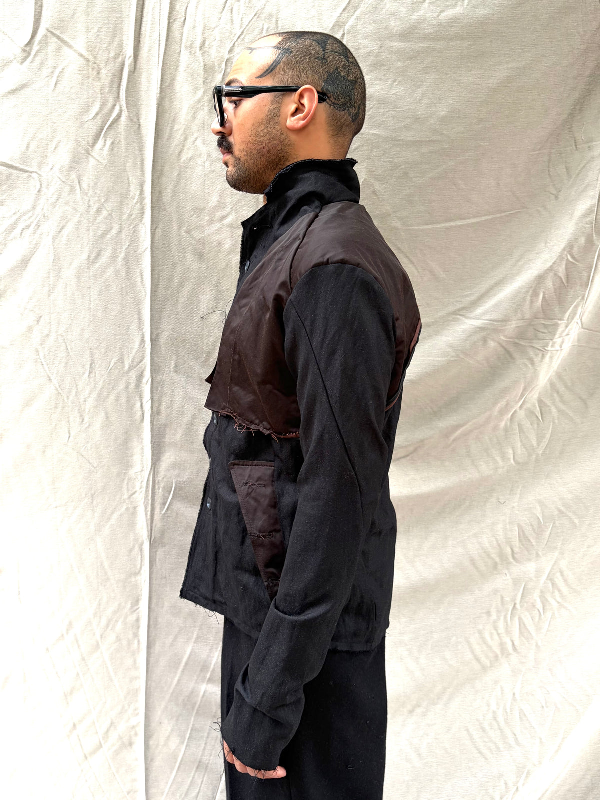 HW26 || PROTLOGICAL ARCHETYPE CAPE HEMD JACKE || SCHWARZ || WOLLE + SEIDE