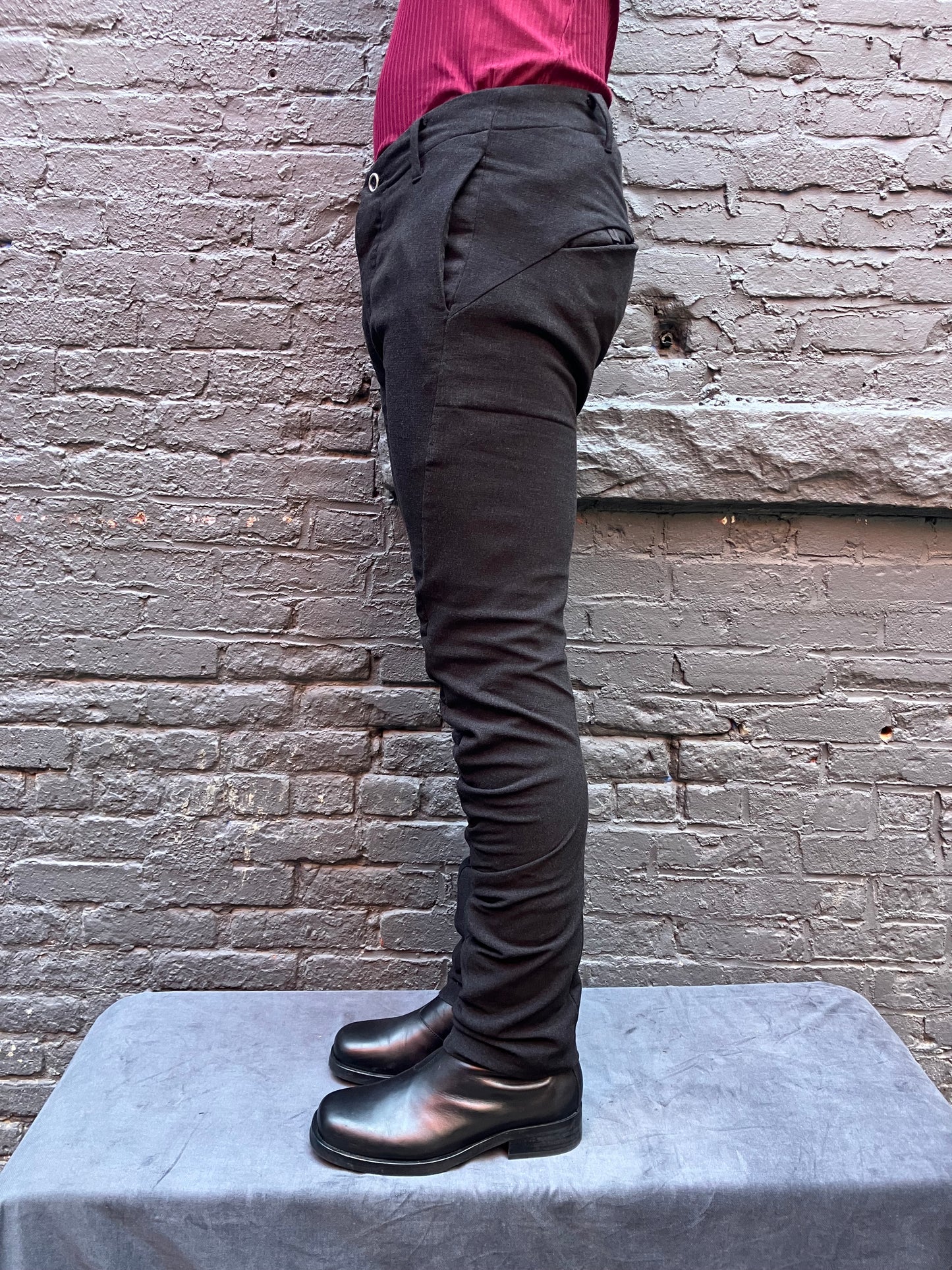 FW23 || TAILORED DNA PANTS || BLACK WOOL