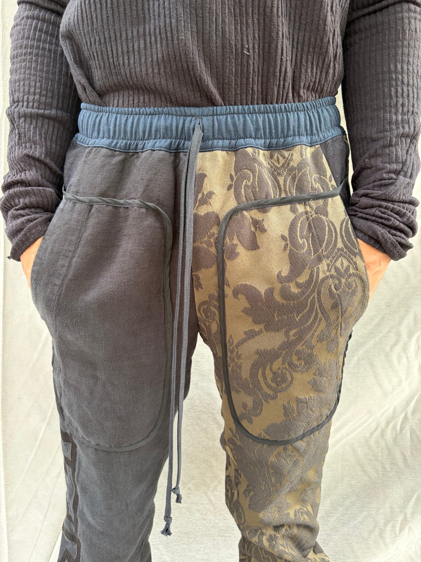 FW26 || PERIPATHETIC | ZERO|  DROP POCKET PANTS ||BLACK MIXED LINEN