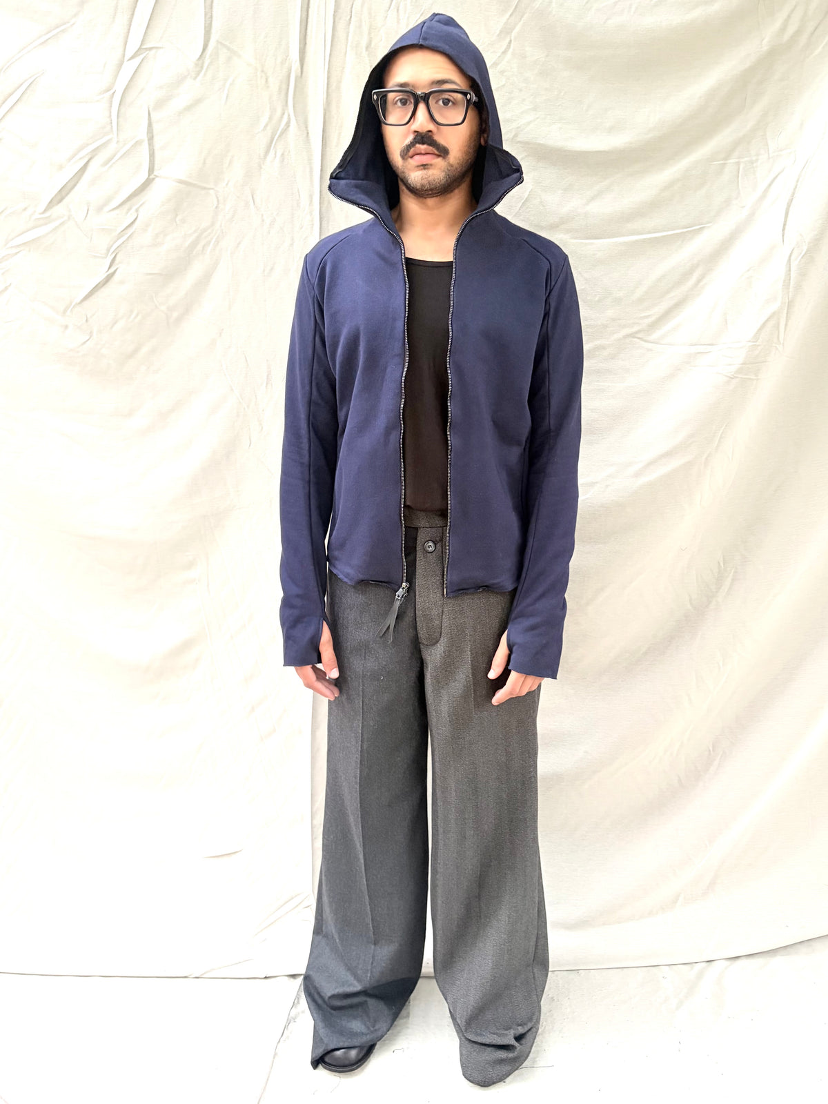 FW26  ||  HENRIKSSON CLASSIC || 100 % BAUMWOLLE || MIDNIGHT VIOLET