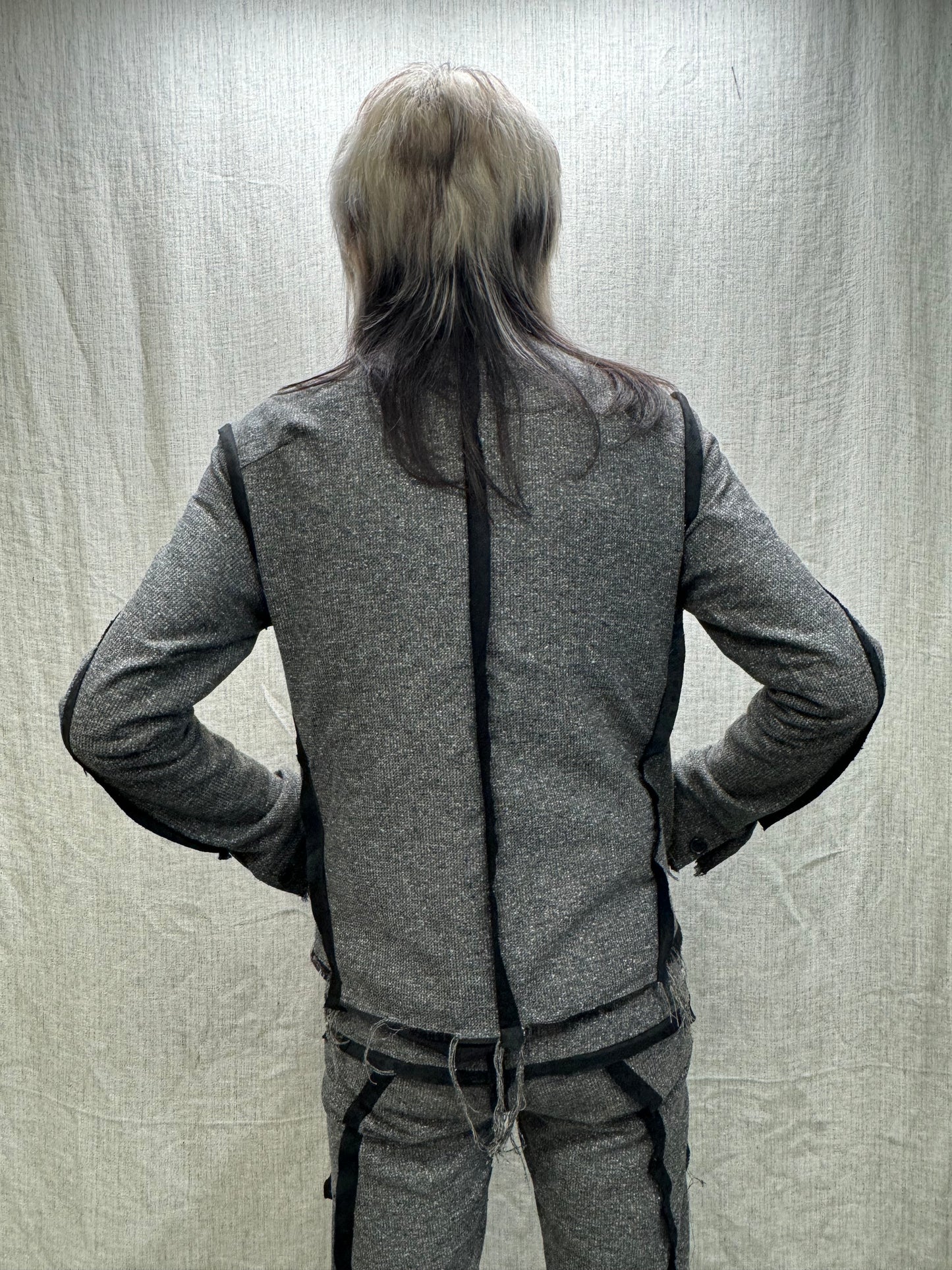 FW24 || PROTOLOGICAL ARCHETYPE SILK SEAMED SHIRT JACKET || GREY SILK