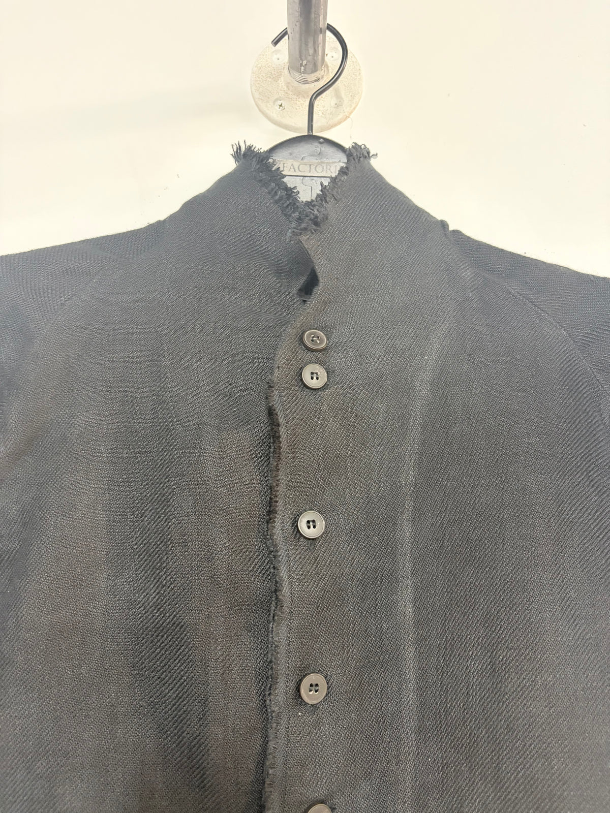 HW26 || PROTOLOGISCHES ARCHETYP-SHIRT || JUWELEN-MAROON || SEIDE