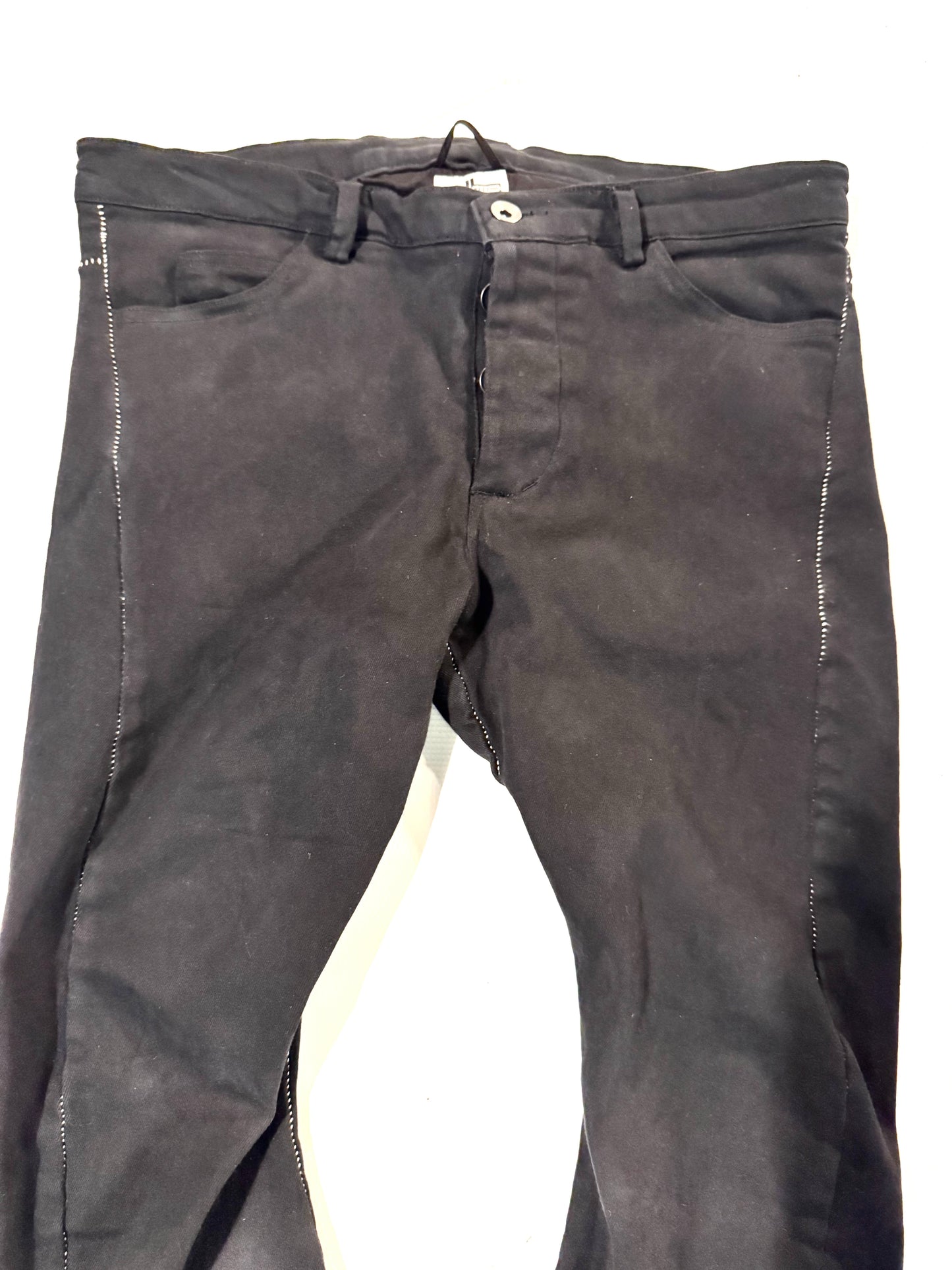 FW25 ||  BOOT CUT OVERLOCKED  DNA JEANS ||BLACK - OVERDYED