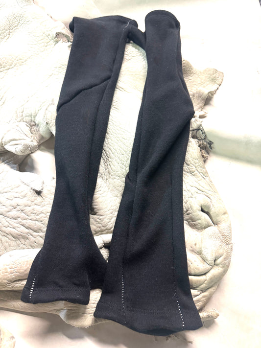 FW25 || OVERLOCKED LONG ARM GAUNTLETS || BLACK - BLACK