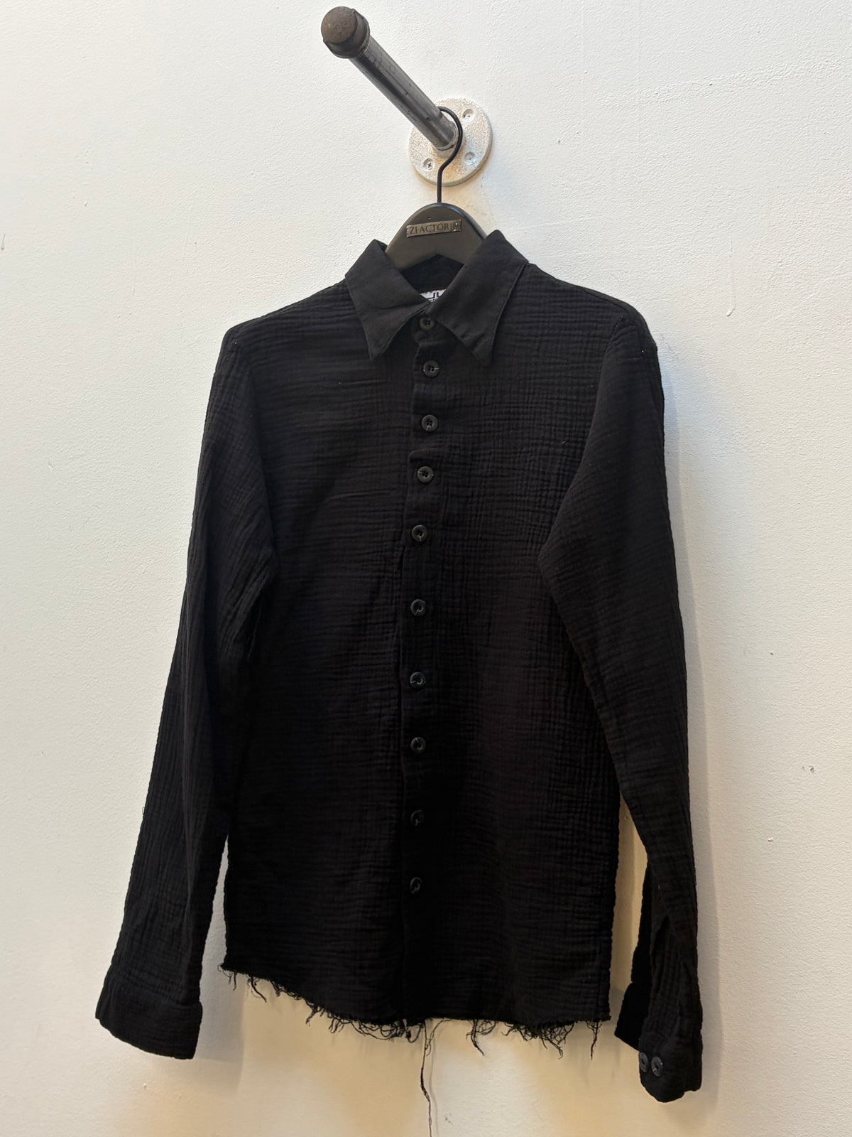 FS24 || SPITZREVERS 4-KNOPF-BLAZER MIT HERZSCHNITT || FLORAL