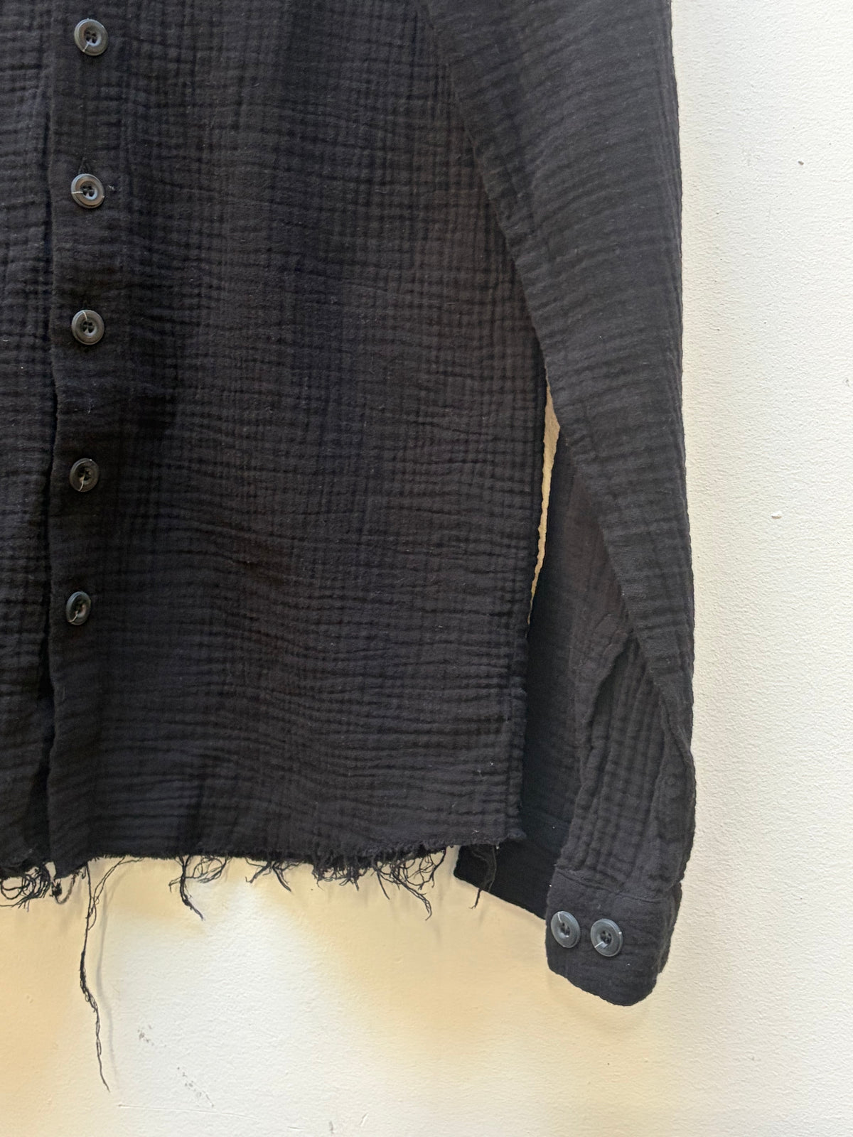 FS24 || SPITZREVERS 4-KNOPF-BLAZER MIT HERZSCHNITT || FLORAL
