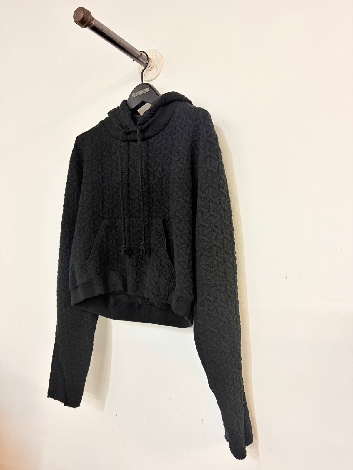 FEMME || FAULTED SHOULDER CROPPED HOODIE || OD BLACK