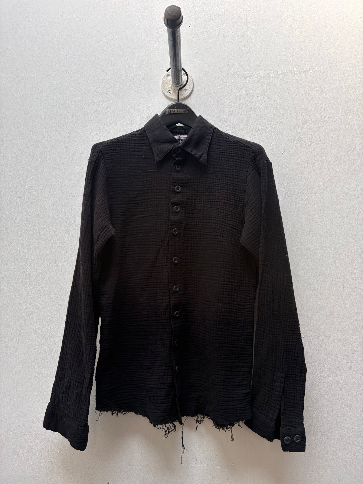 FS24 || SPITZREVERS 4-KNOPF-BLAZER MIT HERZSCHNITT || FLORAL