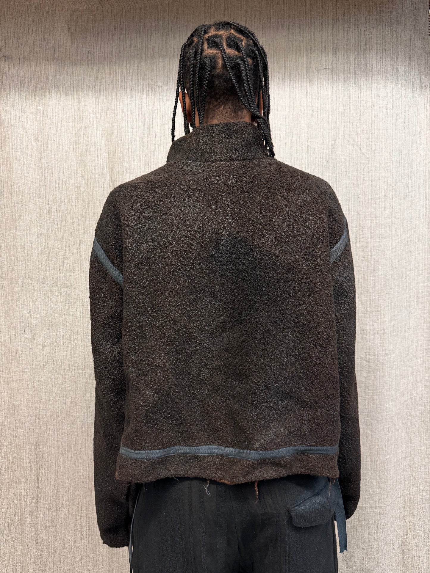 FW24 || PIPED SEAM HIGH NECK TOP || CHARCOAL INFUSED