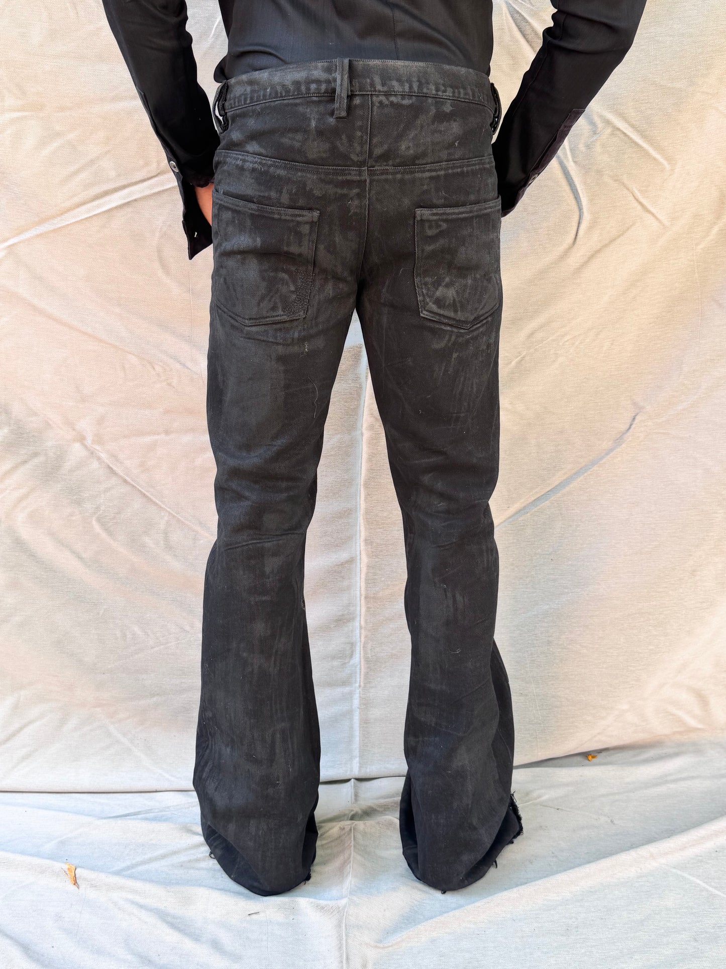 FW25 ||  BOOT CUT FLARED  JEANS || BLACK - CHARCOAL COATED