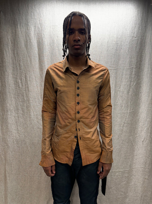 FW24 || FAULTED SHOULDER SILK SHIRT || ARTISANAL RUST